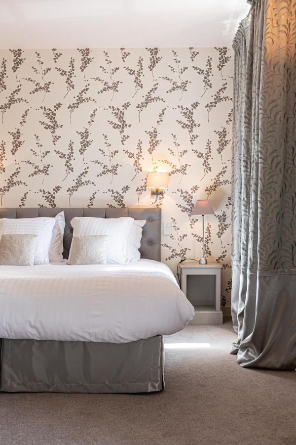 Le Square Hotell Astaffort Exteriör bild
