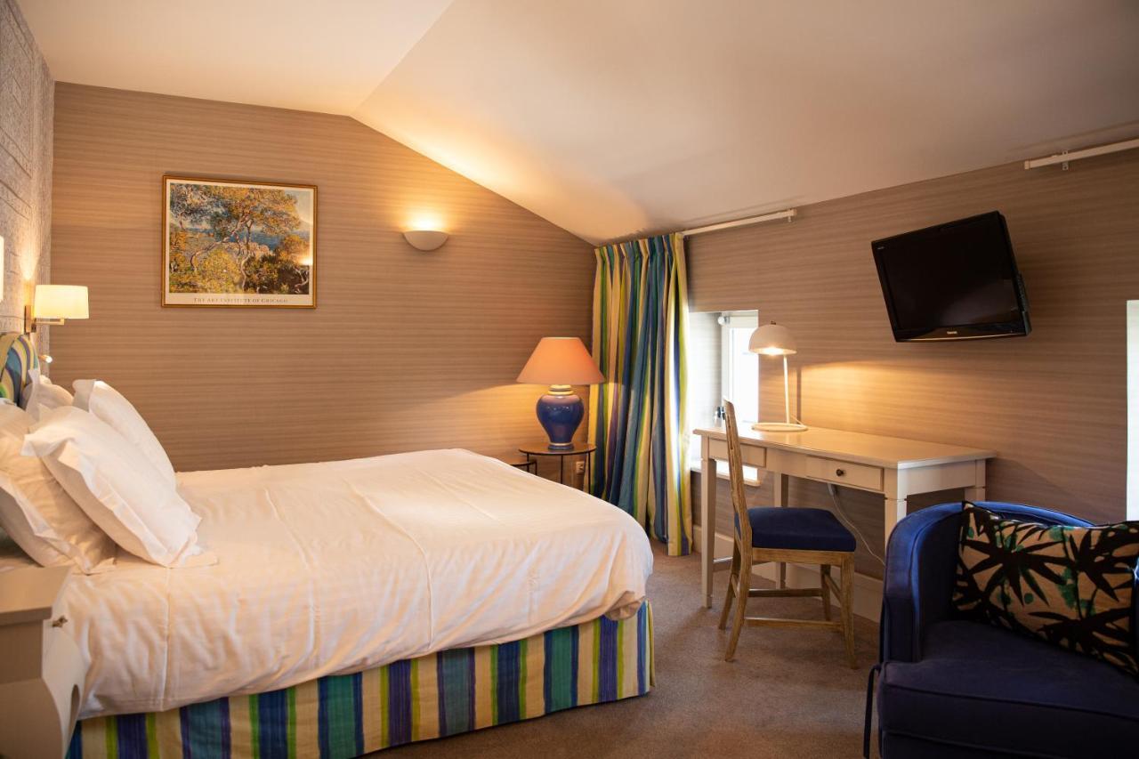 Le Square Hotell Astaffort Exteriör bild