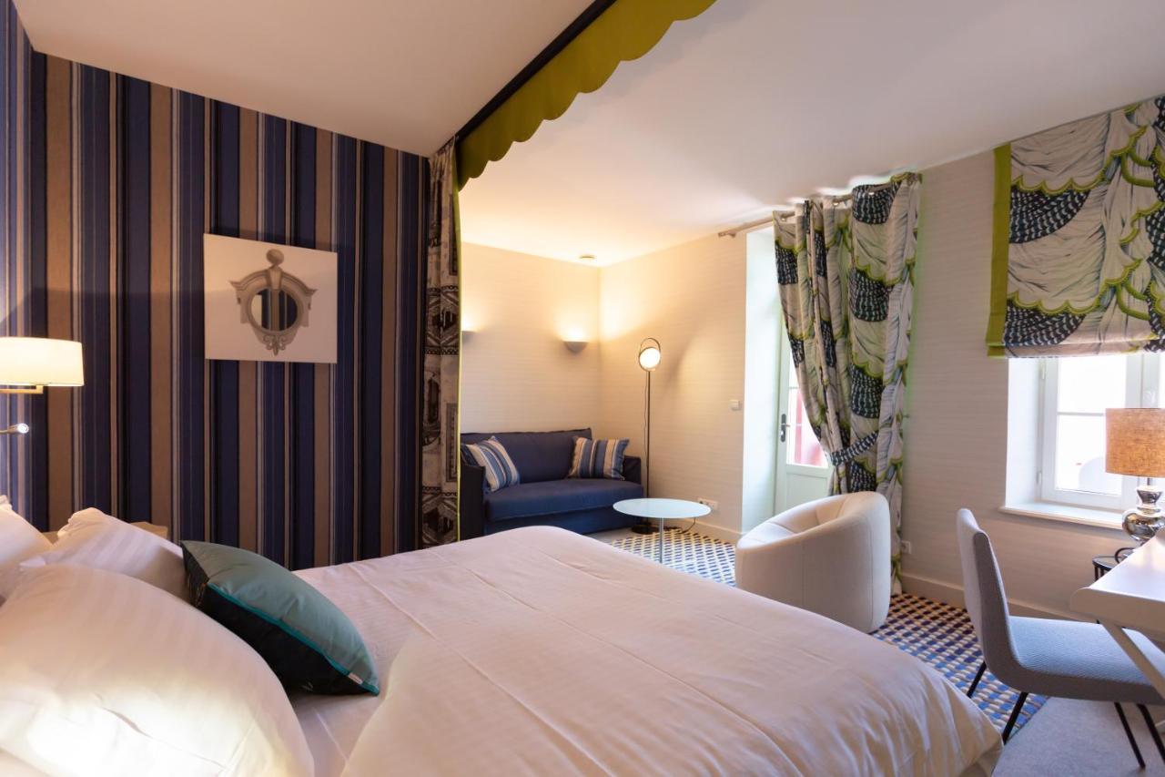 Le Square Hotell Astaffort Exteriör bild